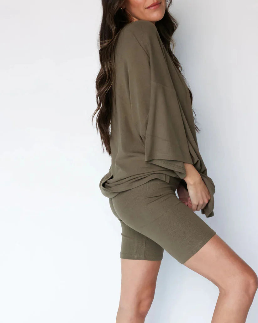 THE WEEKEND LOUNGE SET REFRESH OLIVE