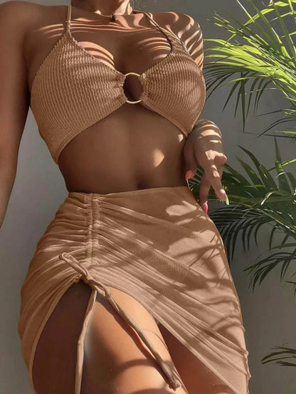 Sexy dreiteiliger Badeanzug-Bikini mit Neckholder in Unifarbe